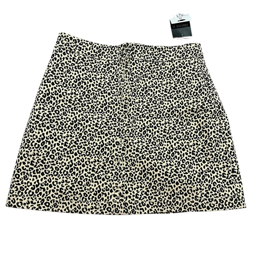 NWT Forever 21 Button Front Leopard Mini Skirt Size Medium